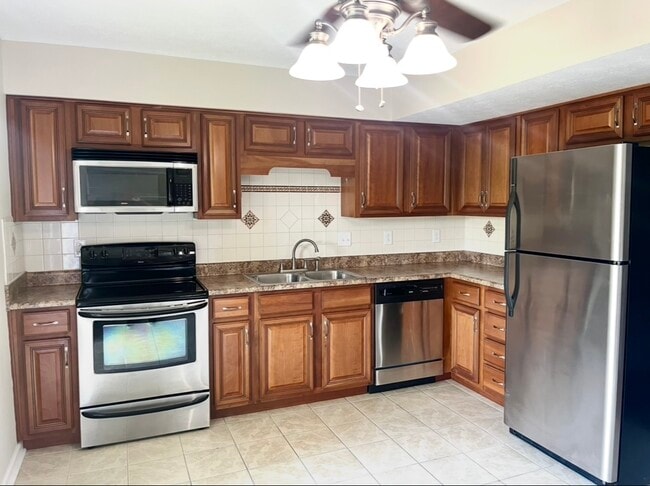 Photo - 500 Winchester Ave Unidad Winchester Woods Condo A11