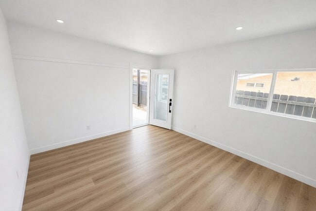 Building Photo - BRAND NEW (2026) 2 Bd/1 Ba on Tipton!! (Lease out, pending signatures. Check back in a few days!)