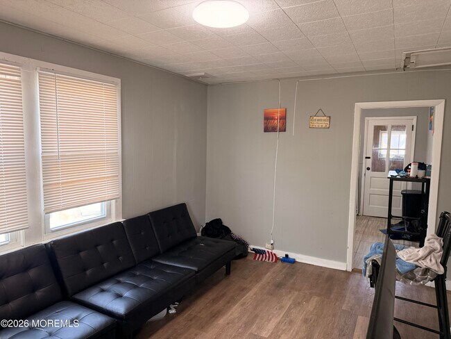 Photo - 1710 B St