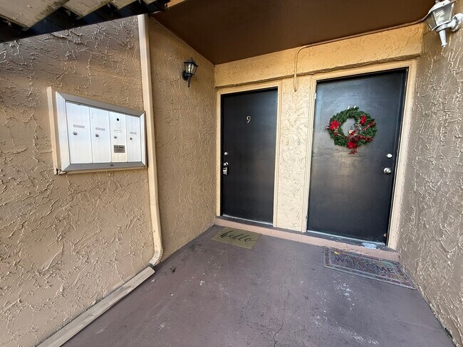 Photo - 1575 Greenlea Dr