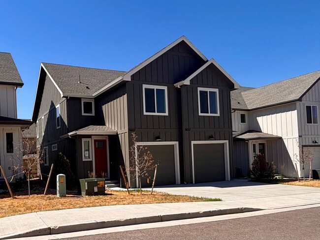 Building Photo - New Build 3-Bedroom Townhomes Available