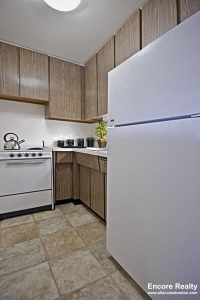 Photo - 1423 Commonwealth Ave Unit 4