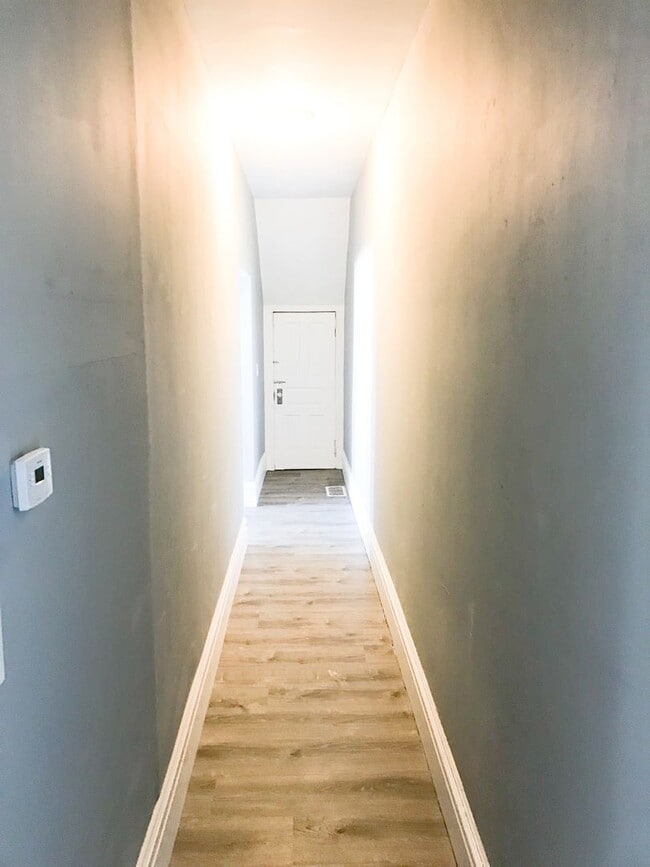 Photo - Newly Remodeled 2 Bed/1 Bath