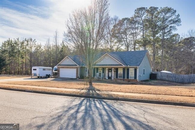 Photo - 520 Bryson Trail