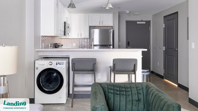 Photo - 2021 10th Ave S Unit 602.1402908