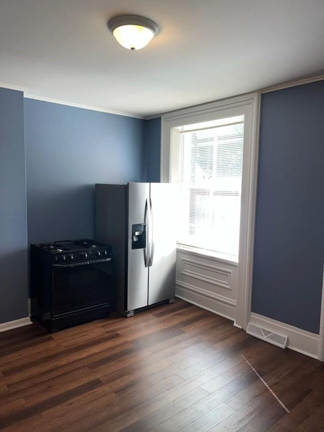 143 N Grant Apartment For Rent in Kittanning, PA