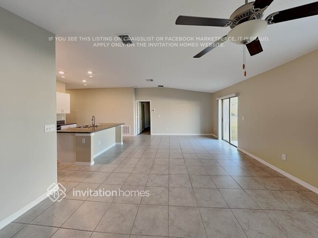 Photo - 1589 Blue Rose Dr