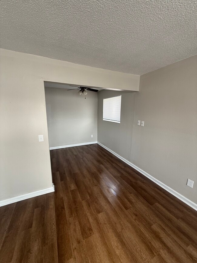 Photo - 10749 S Dixie Hwy Unit 1