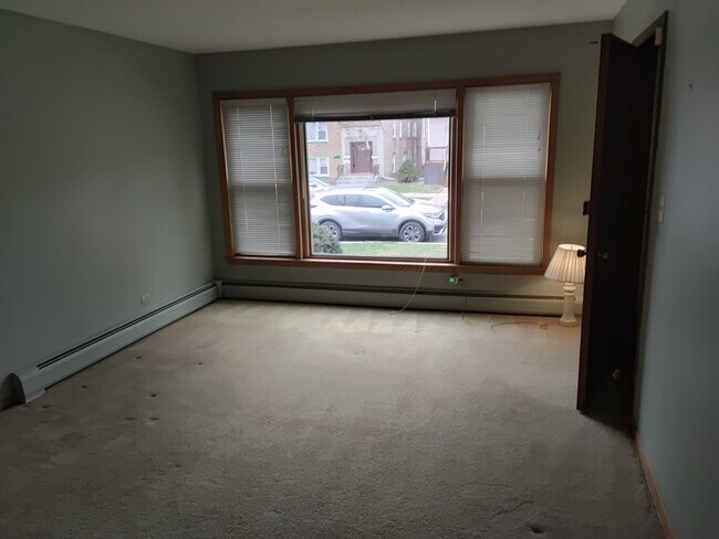 Photo - 2520 N Neva Ave Unidad 1