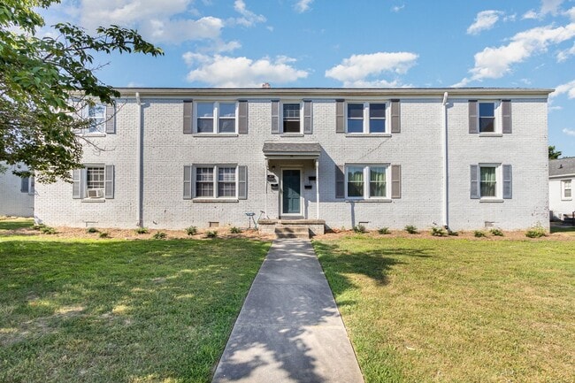 Brookwood Garden Condo - Brookwood Garden Condo