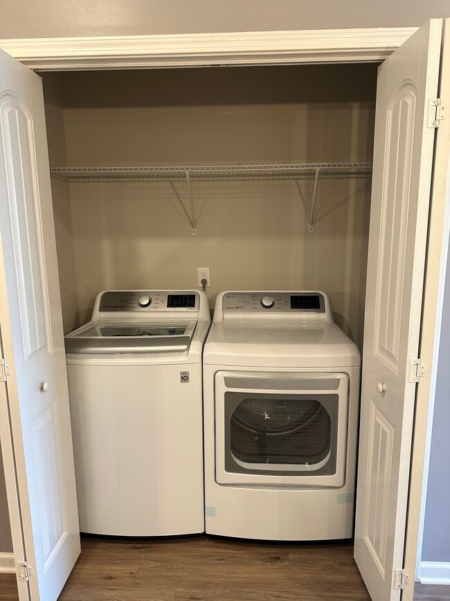 Photo - 412 Moshe Mualem Pl