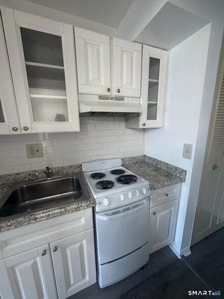 Photo - 155 Birdseye St Unidad b6