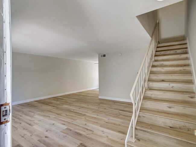 Photo - 1452 Berkeley St