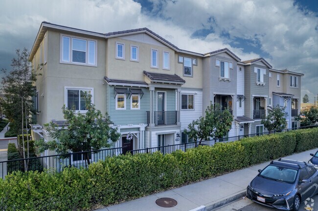 Photo - Bonita Village