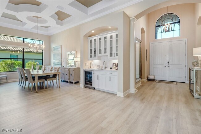 Photo - 9412 Rapallo St