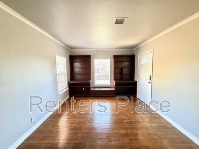 Photo - 1328 S Erie Ave