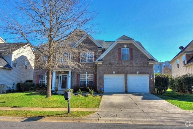 Building Photo - Luxurious 5 Bedroom 3.5 Bathroom for Rent ... Rental