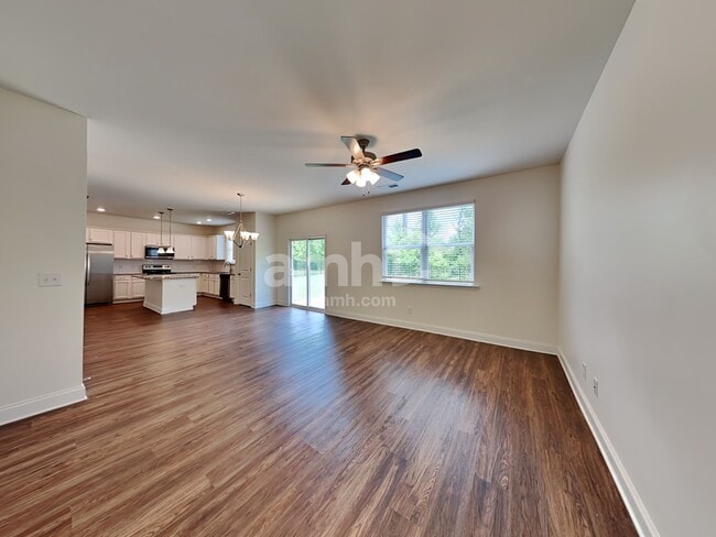 603 Lake Vista Court