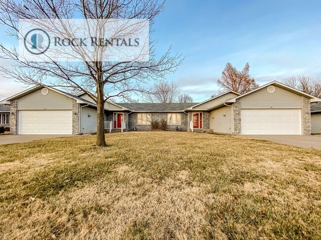 Photo - 14 Des Moines Ave Unit 14 Des Moines Apt A