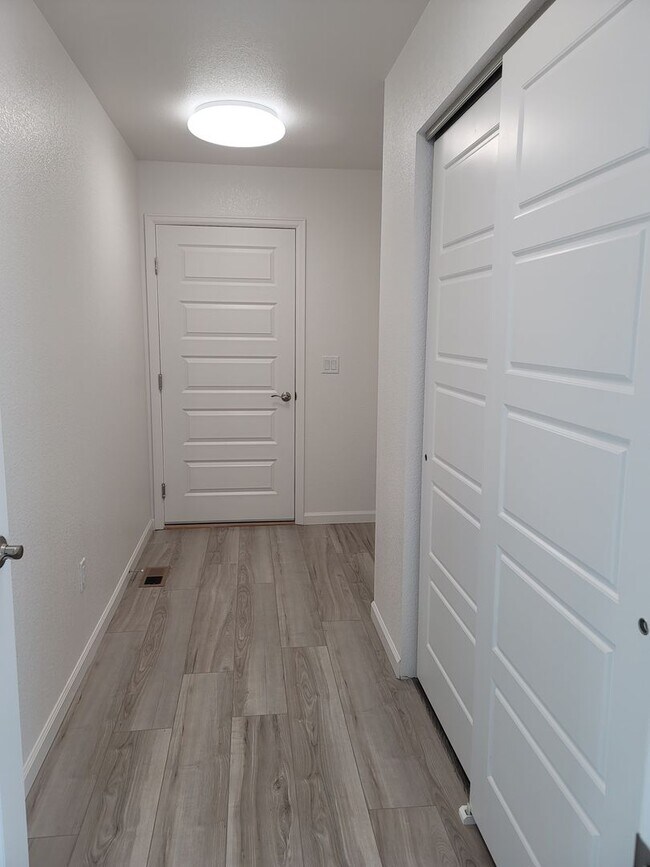 Photo - 914 Concerto Lane