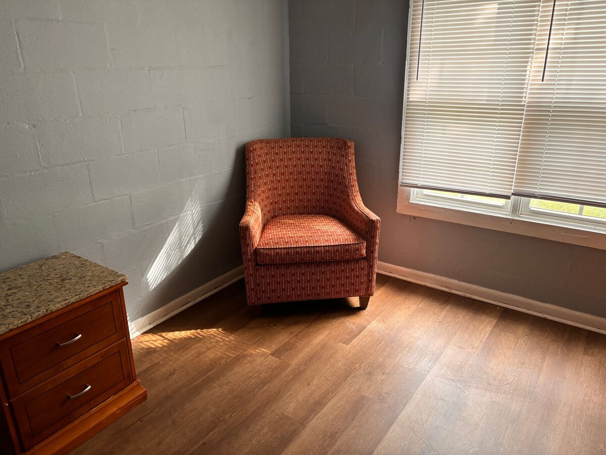 Photo - Rooming House For Rent Unit 8