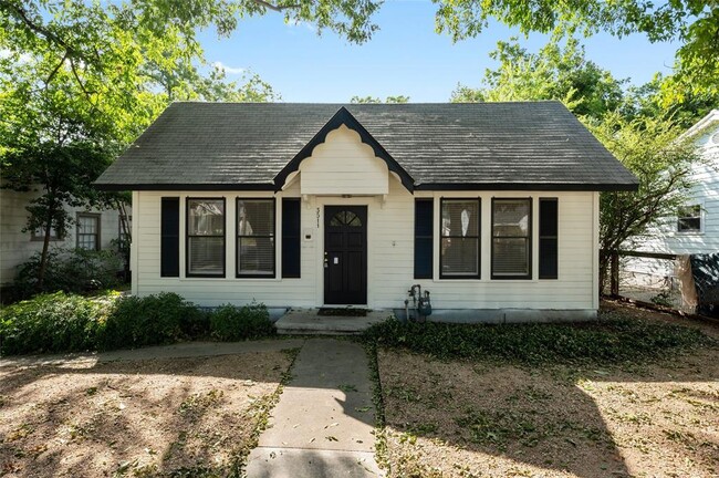 Photo - 3511 Werner Ave Casa