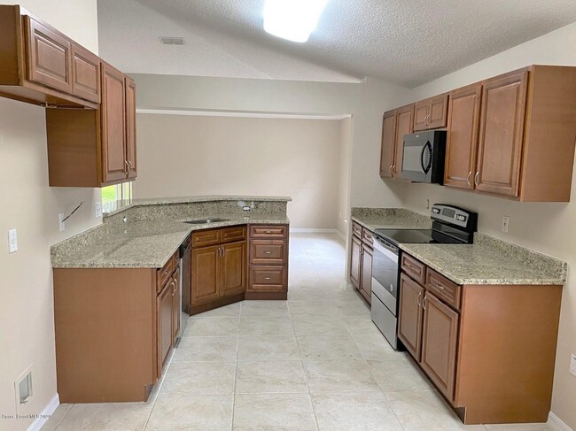 Photo - 2470 Alicia Ln