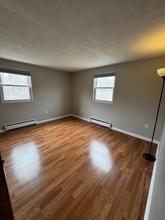 Photo - 30 Worthen St Unidad C2