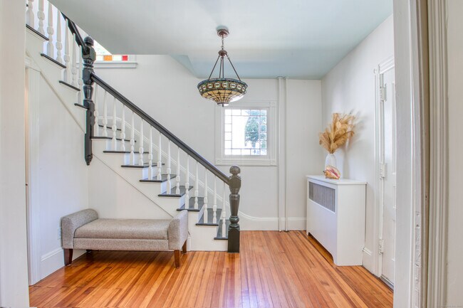 Photo - 96 Holmes Ave