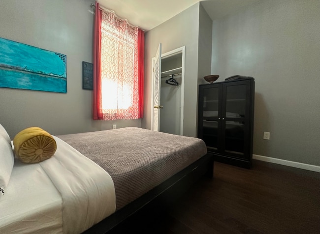 Photo - 1839 S 20th St