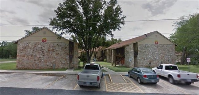 Photo - 1410 Naples St