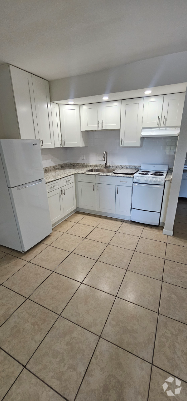 Building Photo - 720 7th Ave N Unit 11 Rental