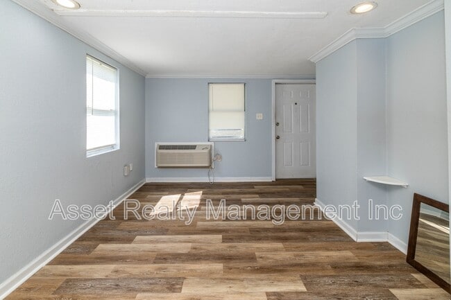Photo - 608 Lester Rd Unit 3