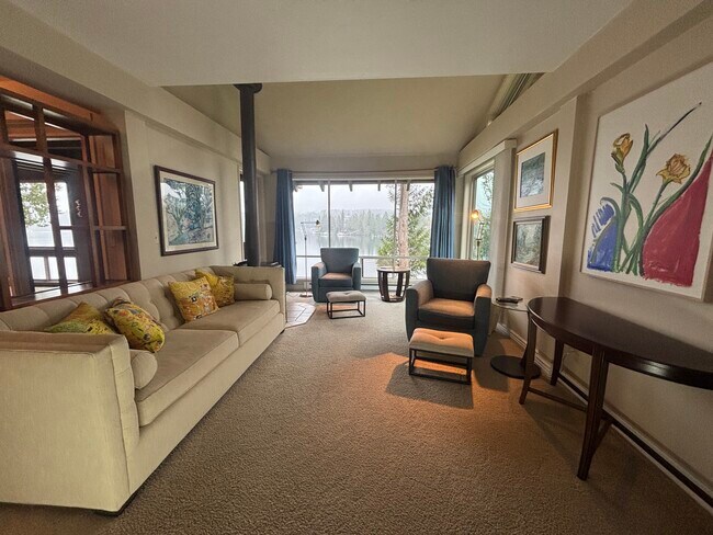 Photo - 221 N Bay Ln Unit 2