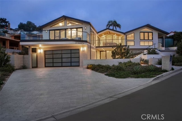 Building Photo - 27 N La Senda Dr