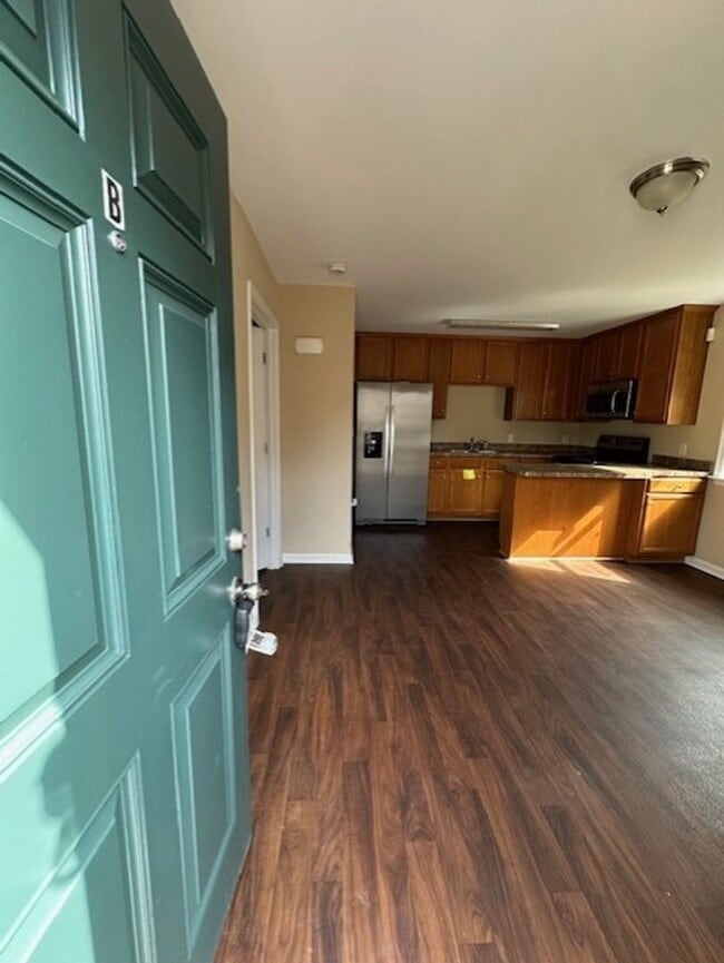 Photo - Updated 1 bedroom/1 bath