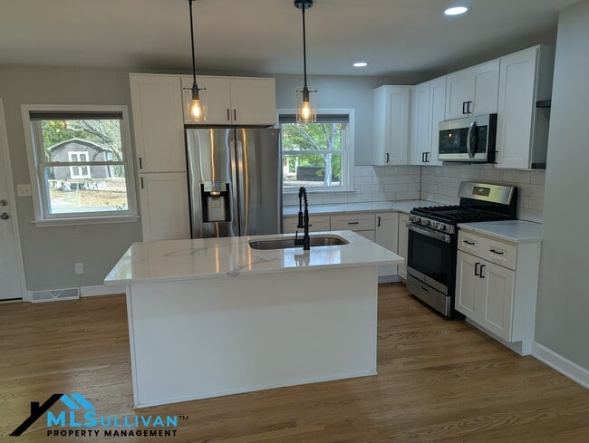 Photo - 4011 Garrett Rd