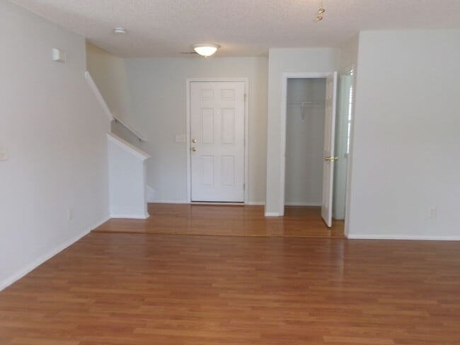 Photo - 3 bedroom, 2.5 bath home located in Bellegrove Preserve