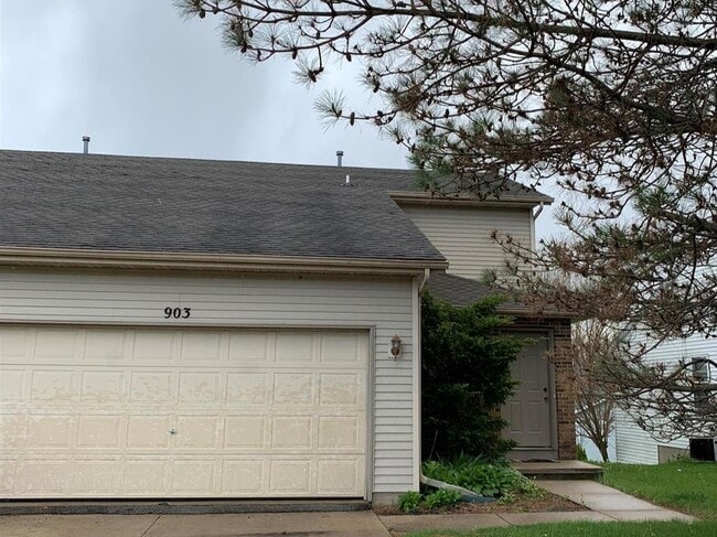 Building Photo - 903 Clarmar Dr Unit 1 Rental