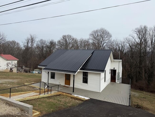 Building Photo - 520 Virginia Ave