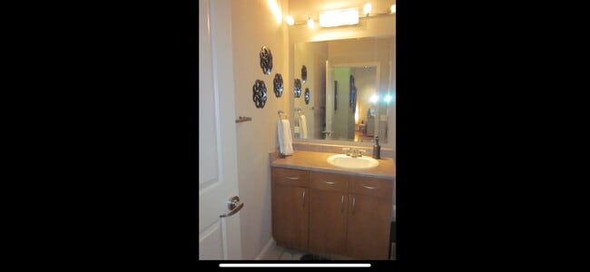 Photo - 5401 S Park Terrace Ave Unidad B108