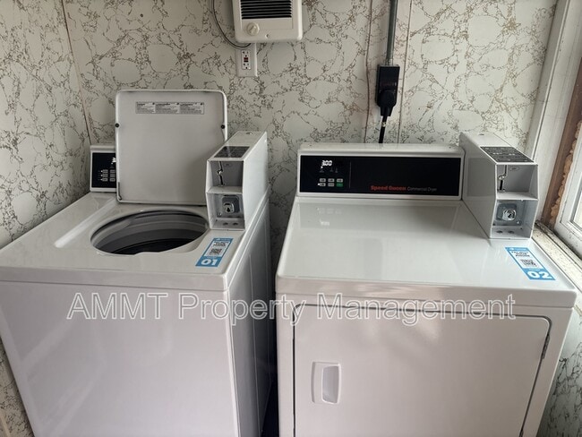 Photo - 145 E Main St