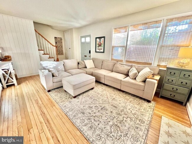 Photo - 503 Dorchester Ave