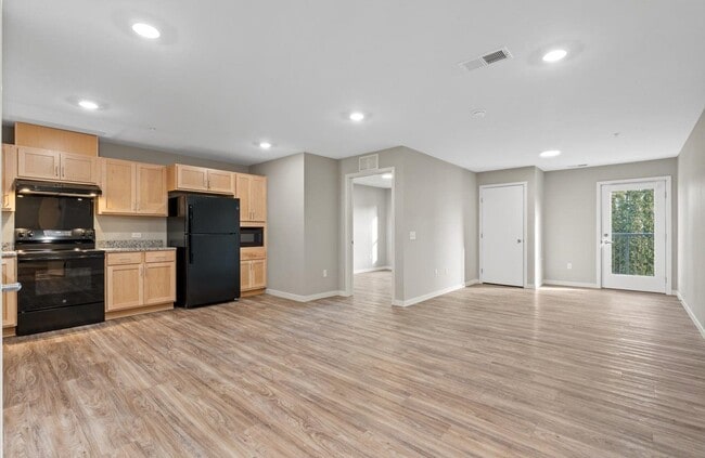 Emri Apartments