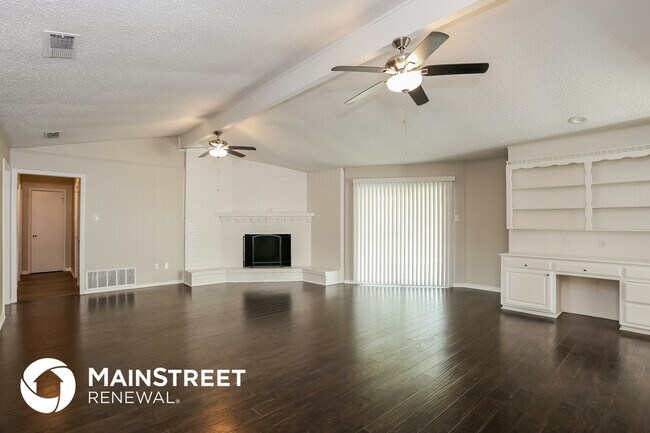 Photo - 1108 Shadywood Ln