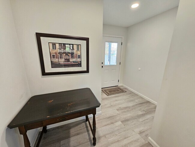 1220 Morningside Cir Unidad 3