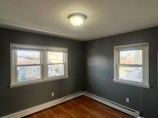 Photo - 726 Golden Ave