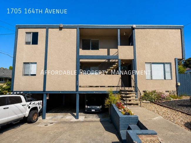 Building Photo - 1705 164th Ave