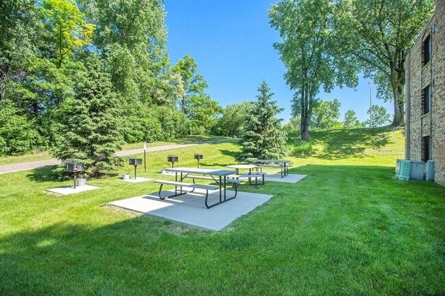 Cedar Valley Apartments