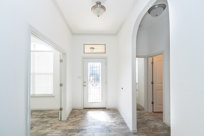 Photo - 9610 Kline Ave